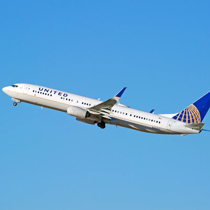 united airlines plane