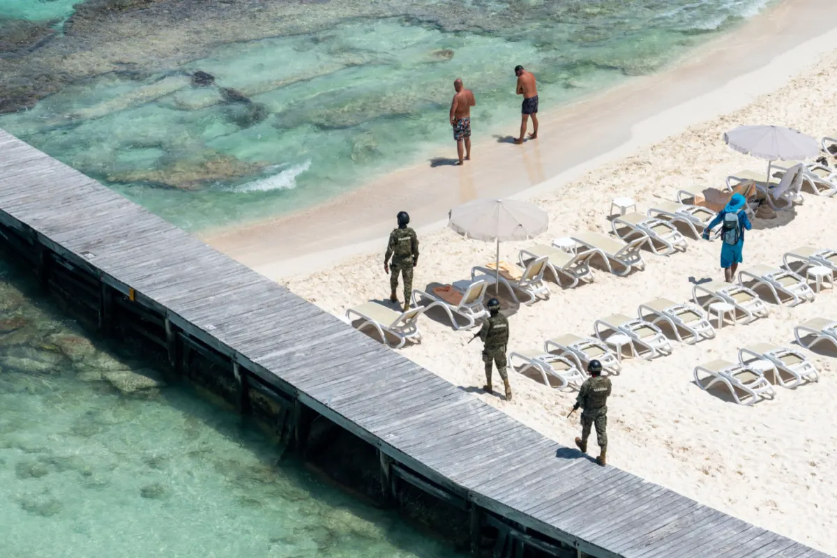 More Than 300 Soldiers Arrive In Cancun To Guarantee Visitor Safety This Summer