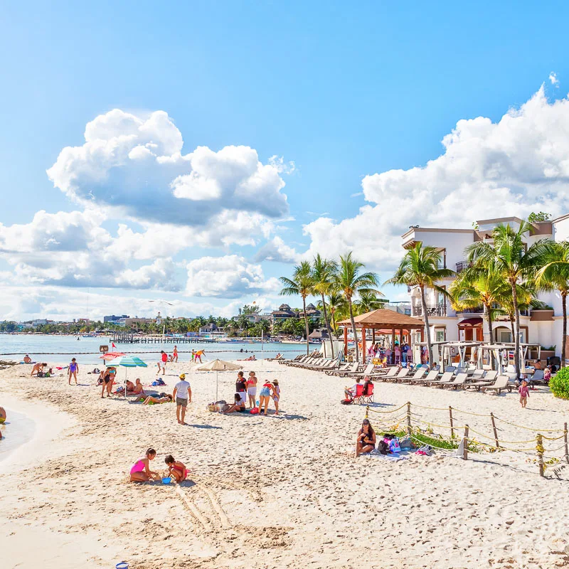 quiet beach scene cancun