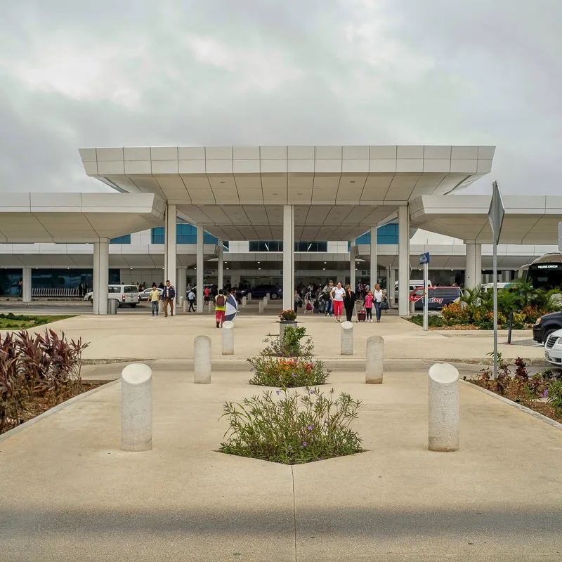 cancun airport entry