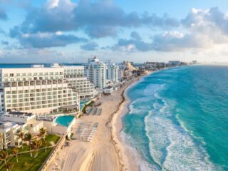 Cancun Scraps Mandatory Arrival Form And Grants Americans Fast Track Entry