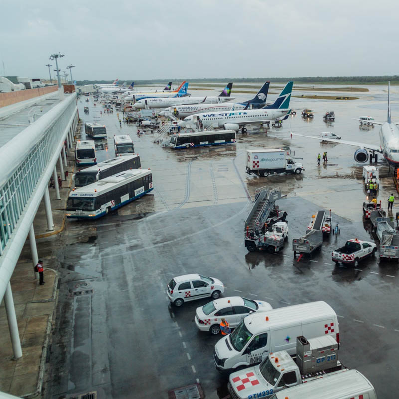 cancun airport tarmac