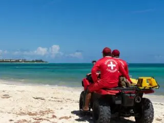 19-Year-Old Tourist Drowns On Tulum Beach