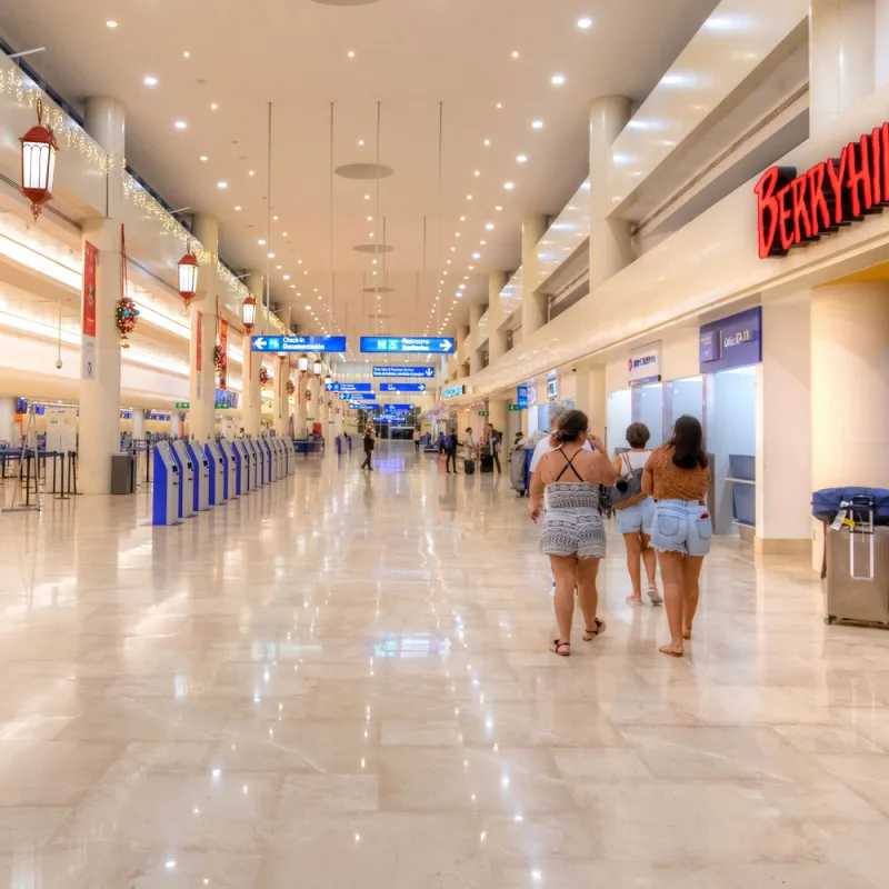 Cancun terminal