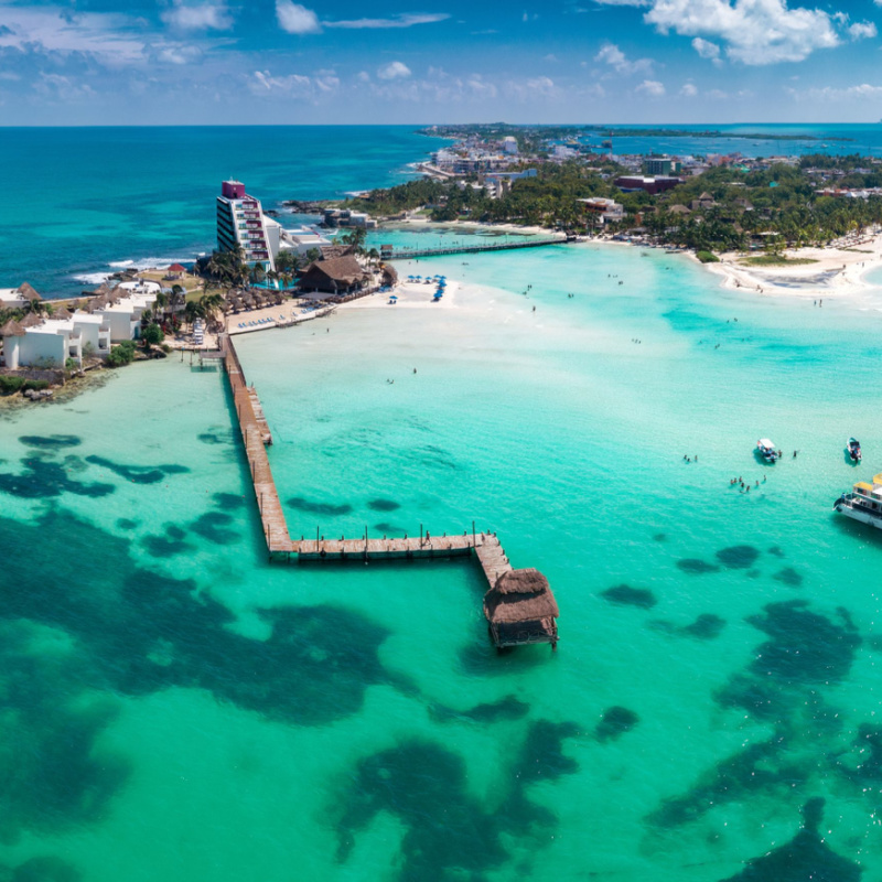 mujeres beach cancun