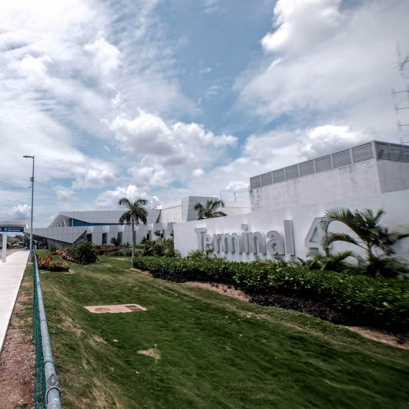 terminal 4 at cancun airport