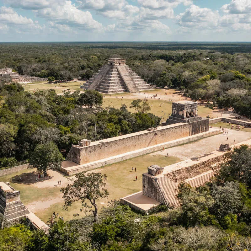 chichen itza site