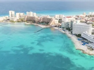 Hilton's Top 5 Cancun Properties To Book Following Latest Waldorf Astoria Opening feat