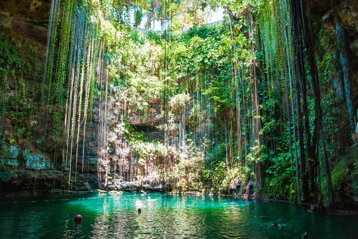 how to get to cenotes from cancun