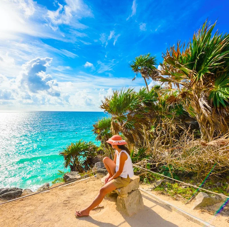 Paradise Scenery of Tulum at tropical coast and beach. Mayan ruins of Tulum, Quintana Roo, Mexico.