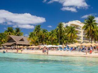 6 Reasons You Should Visit Isla Mujeres During Your Cancun Vacation
