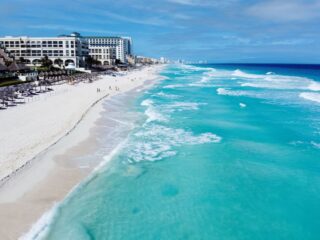 Cancun Vacation Package Vs. Separate Bookings - Which Will Save You The Most For Your Trip This Winter?