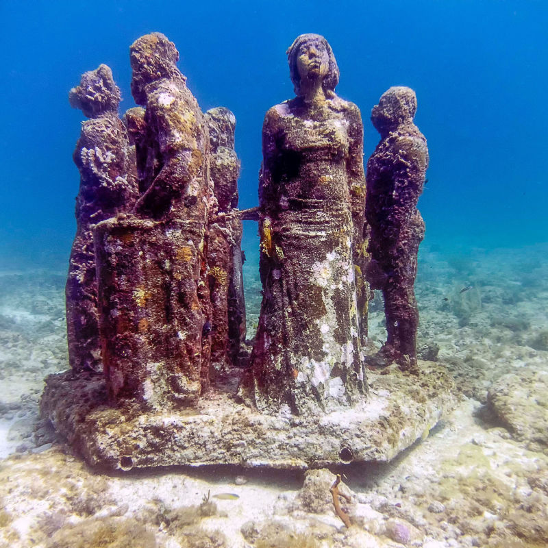 Underwater sculptures in Isla Mujeres museum