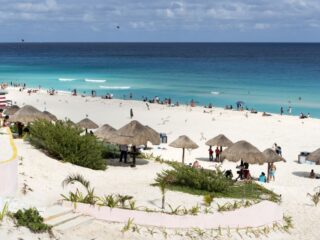 Cancun To Begin 24-Hour Monitoring Of Beaches