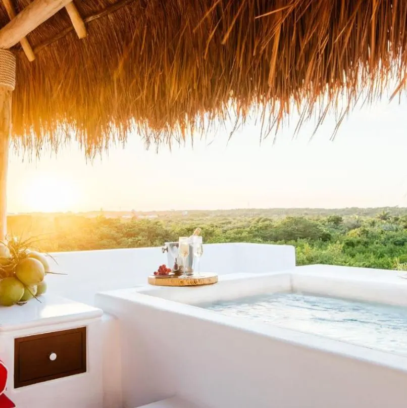 Hotel Esencia hot tub overlooking the jungle