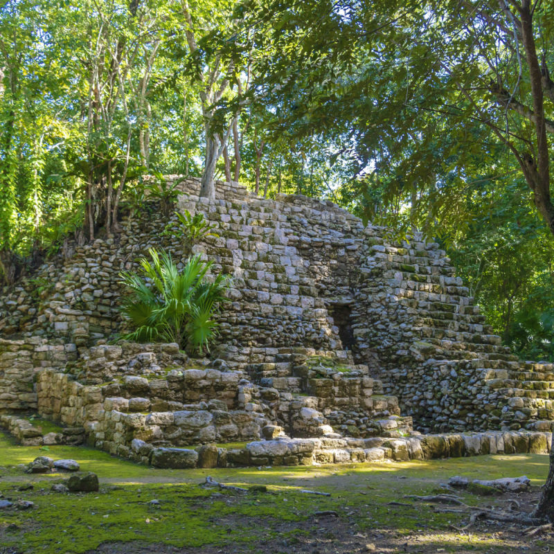 An ancient Mayan pyramid in the Oxtankah ruins