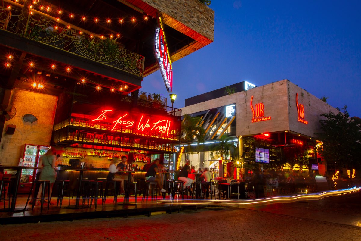 Top 5 Playa Del Carmen Bars According To TikTok Cancun Sun