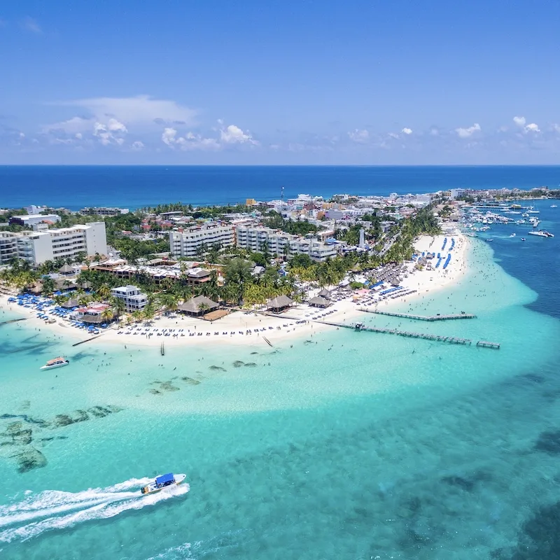 Travelers Are Flocking To This Mexican Caribbean Gem Near Cancun, Here's Why