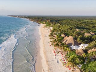 Land Dispute Forces 3 Hotels In Tulum To Remove Guests And Cease Operations Immediately feat