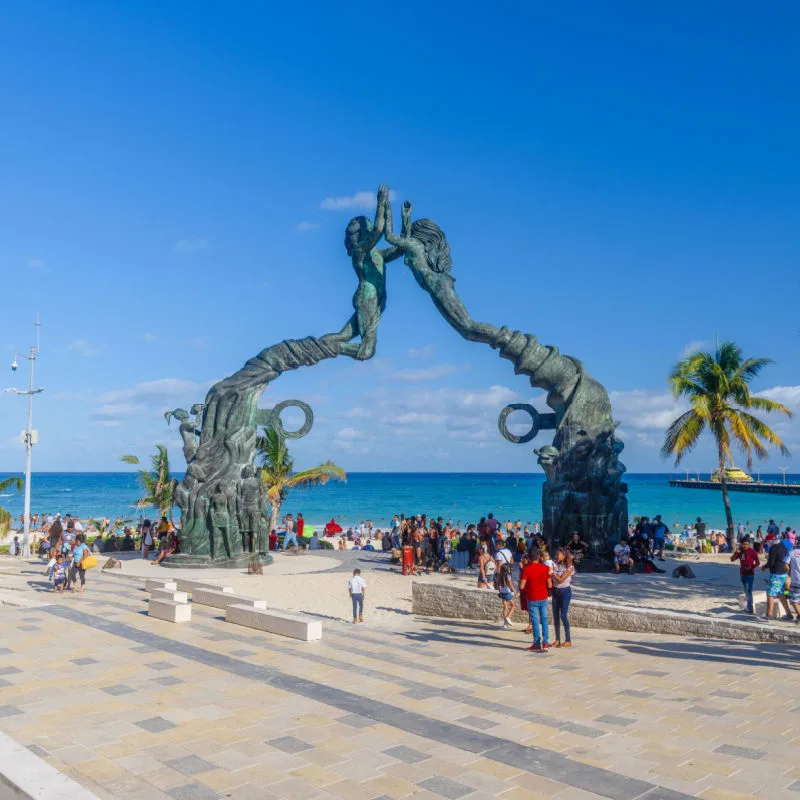 Playa del Carmen sculpture with blue waters 