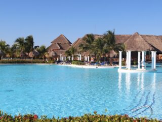 This Riviera Maya All-Inclusive Will Include Kids For Free Starting This Year feat