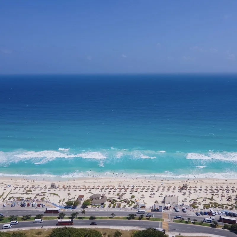 beach cancun blue sea