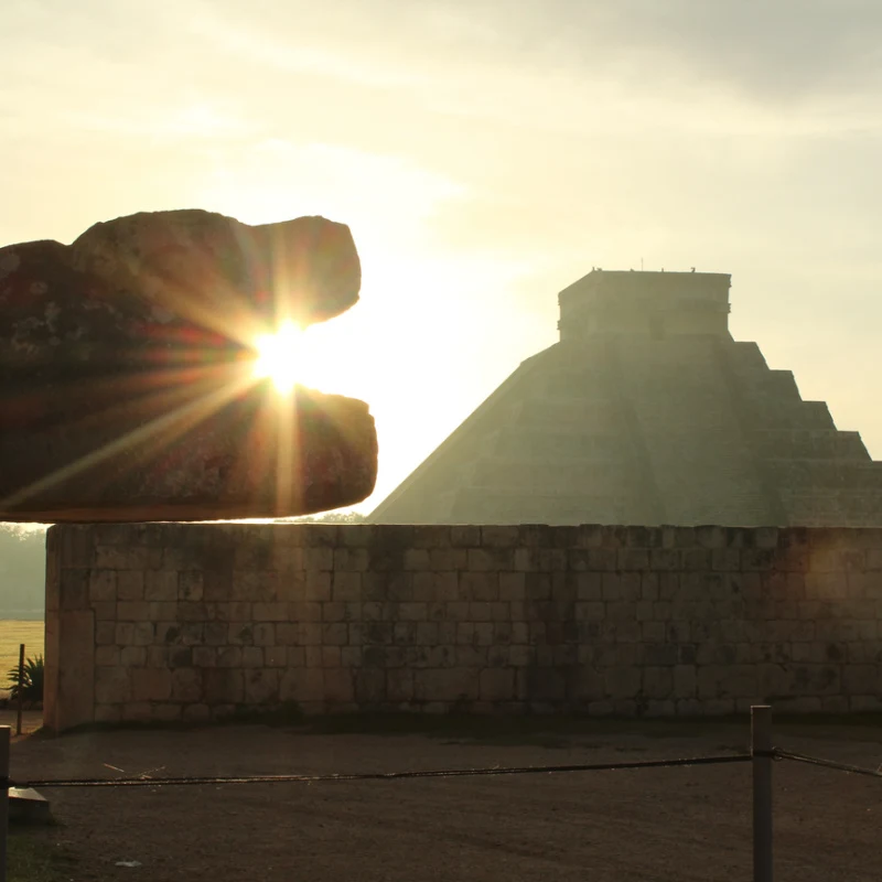 Serpent and Chichen itzá at sunset