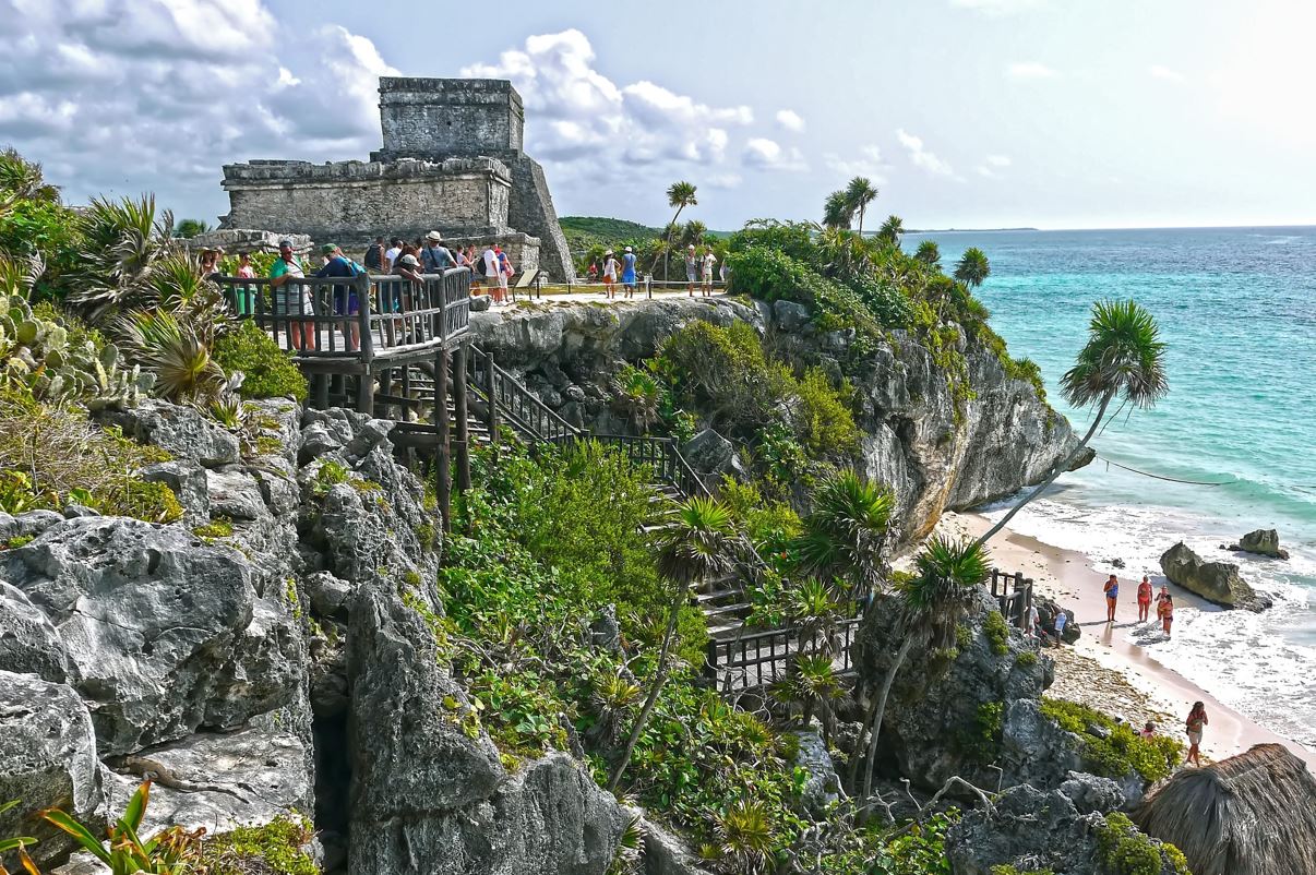 archaeological sites near cancun