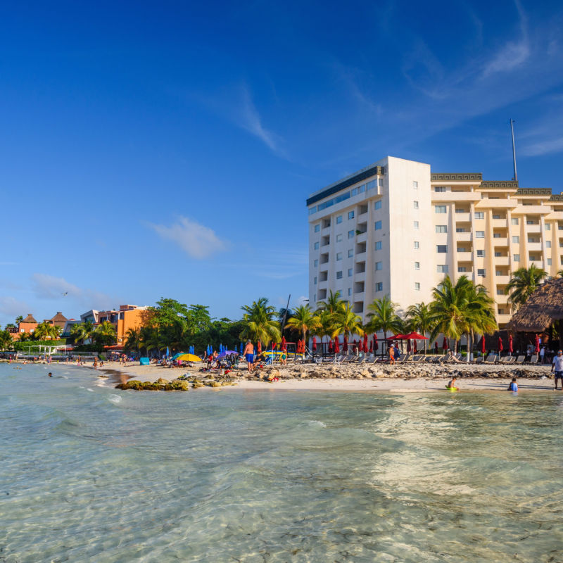 A Cancun apartment complex by the beach 