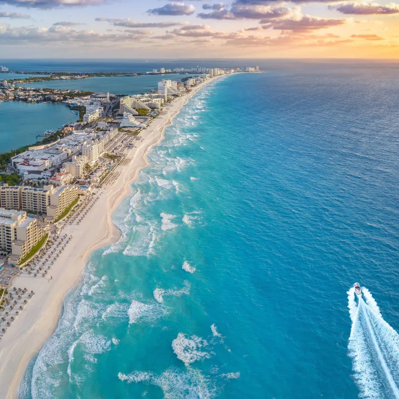 Amazing view of the stunning beaches of Cancun