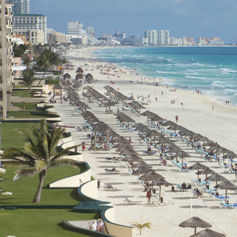 Cancun hotel zone facing the ocean