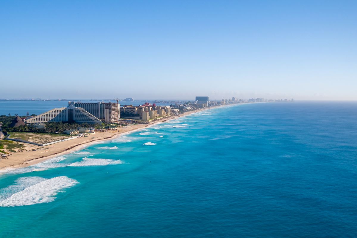Cancun Vs Playa Del Carmen Nightlife: Which Is Best for Your Next Vacation?