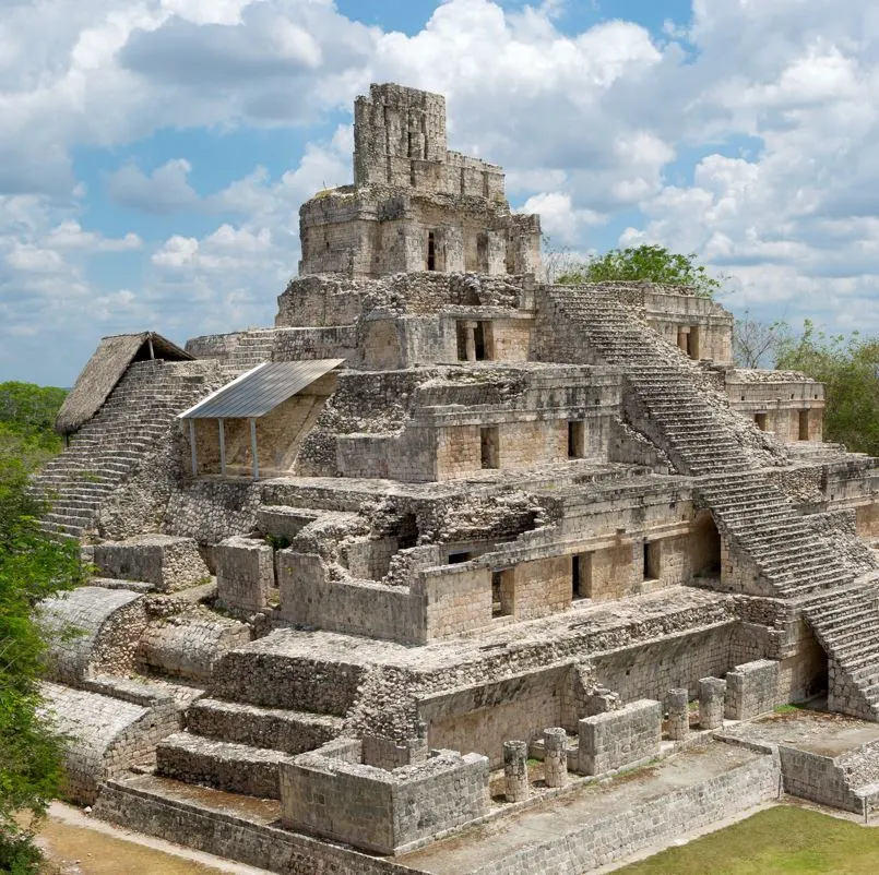 edzna ruins on a clear day