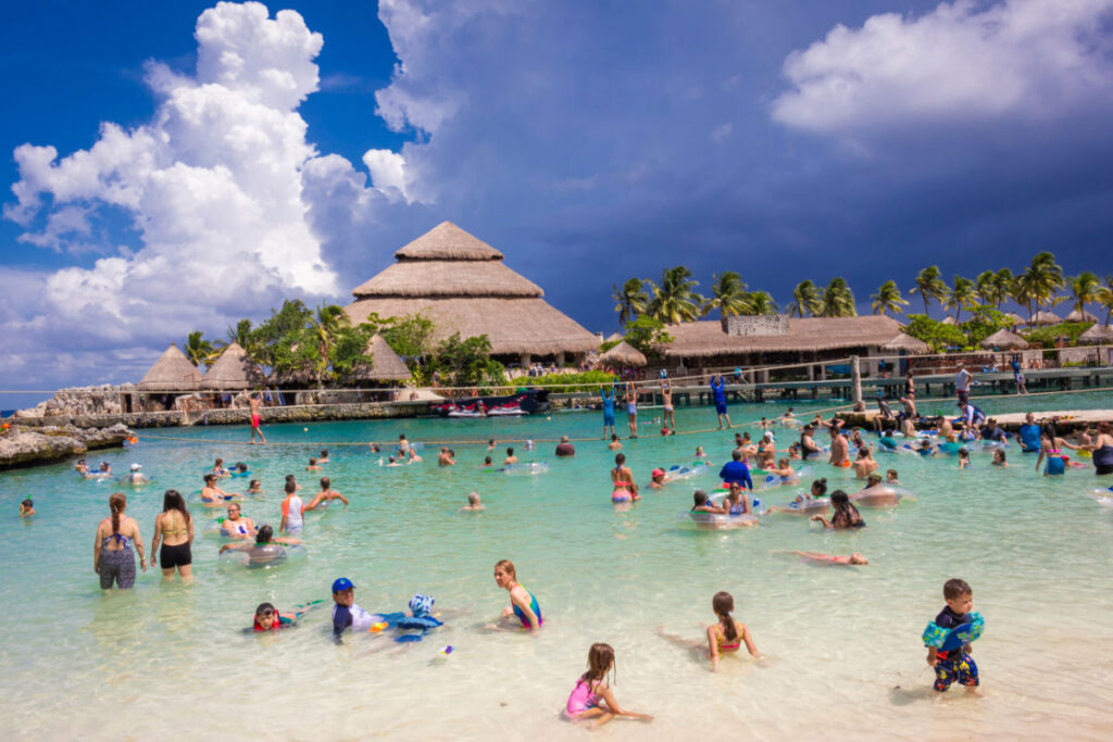 Top 5 Things To Consider For A Cancun Summer Trip With Kids