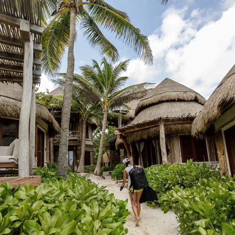 A beautiful hotel in the Mexican Caribbean with traditional materials 