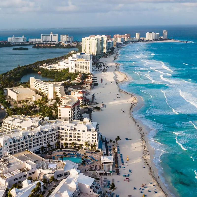 hotel zone cancun