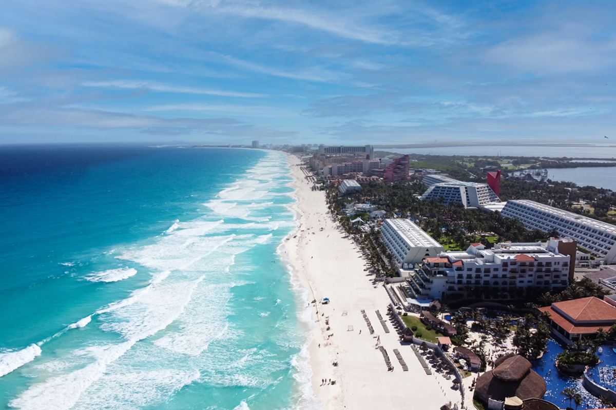 Playa Ballenas Cancun Mexico