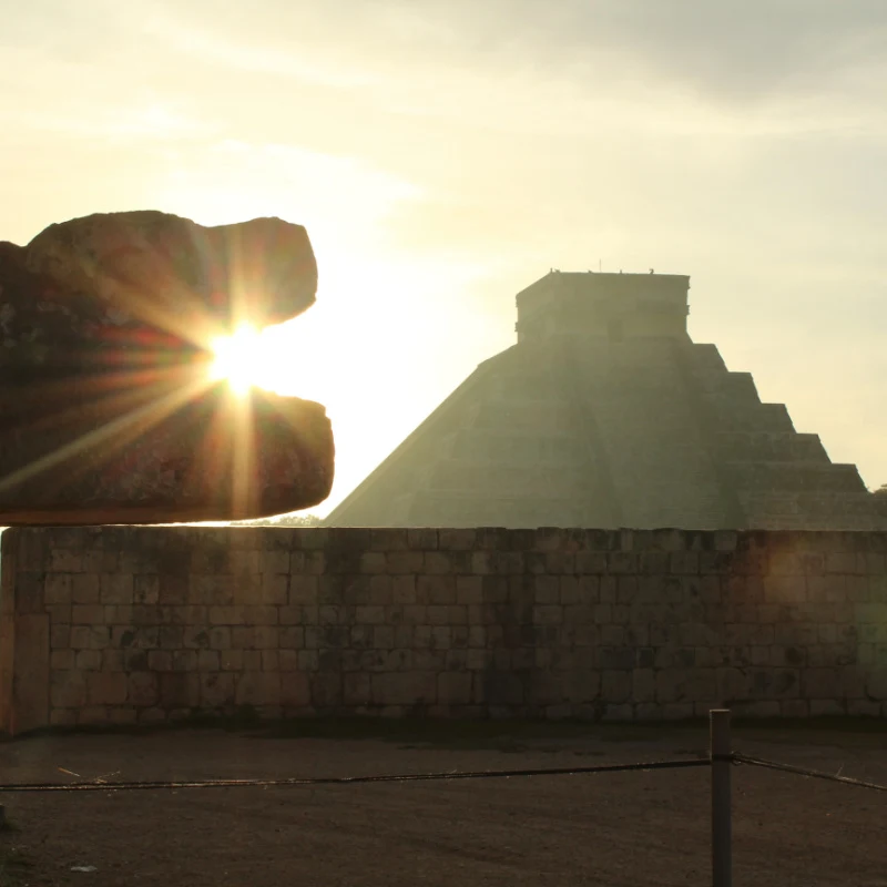 serpent at sunset at Chichén Itzá