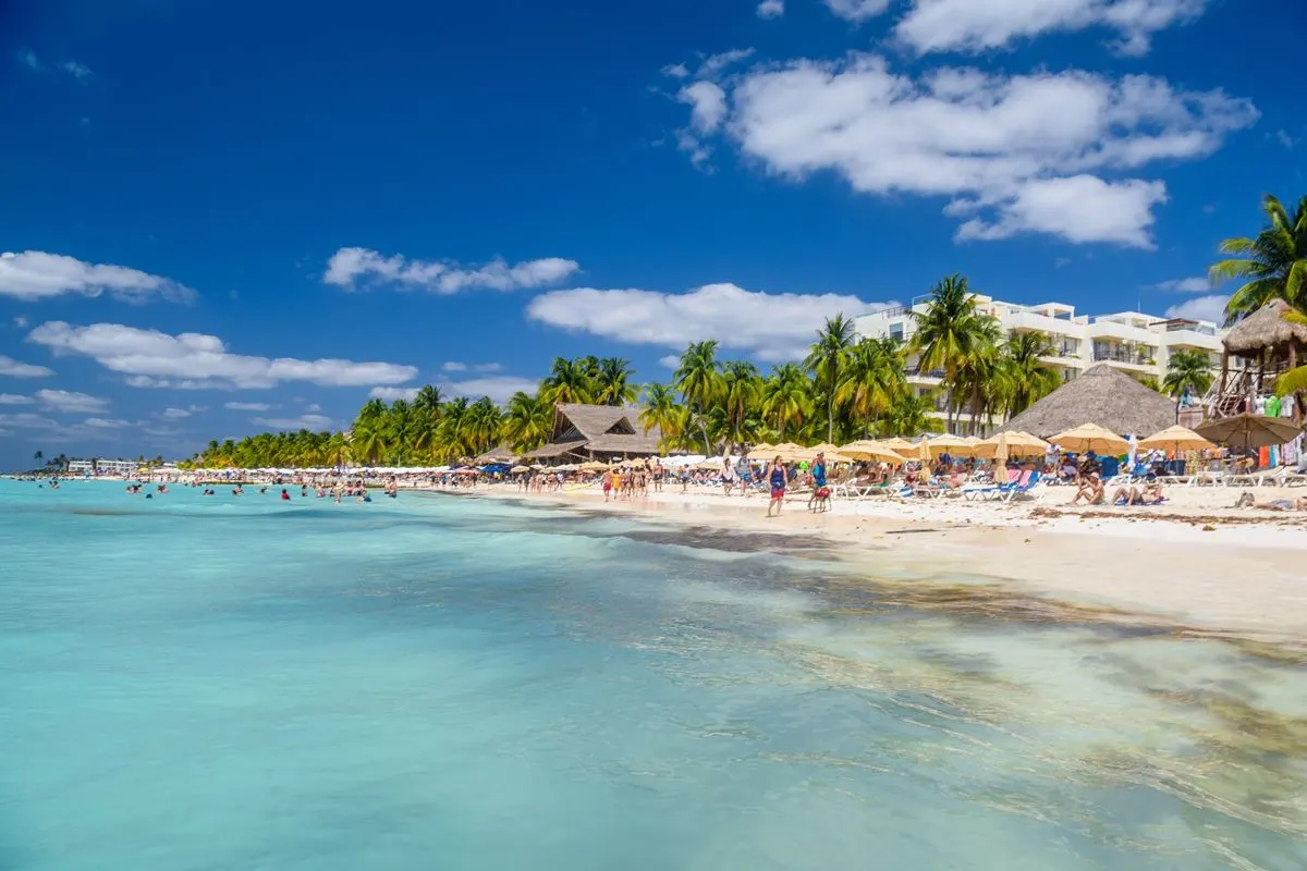 Isla Mujeres Beach
