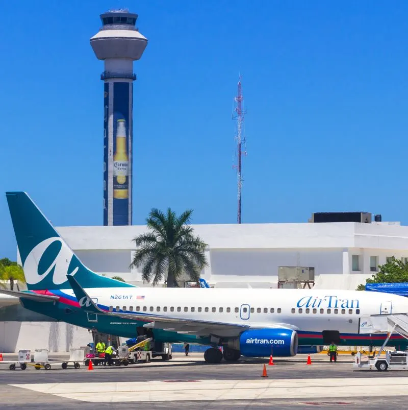 cancun airport air traffic control tower