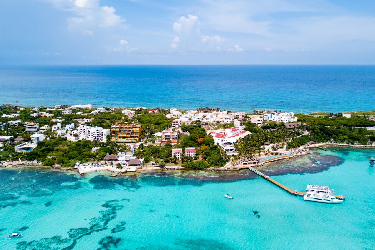 A Weekend In Isla Mujeres – Stay Close Travel Far