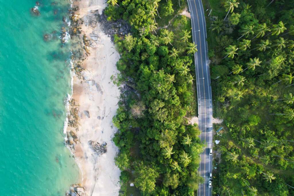 Why Cancun Car Rentals Are Surging With Tourists This Year (1)