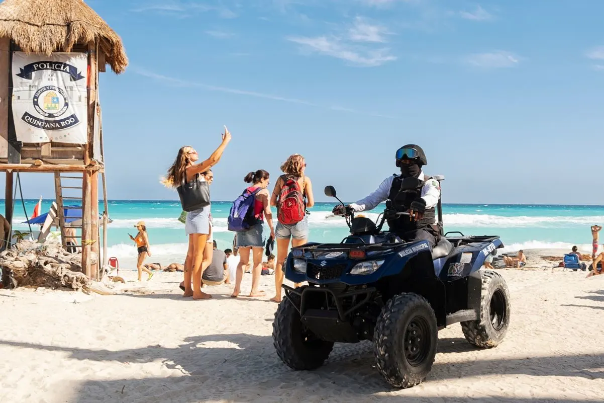 Cancun Police Using New Advanced Tech To Protect Tourists