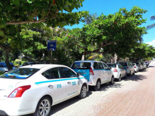 New Law Will Increase Tourist Safety In Cancun Taxis Beginning Next Year (1)