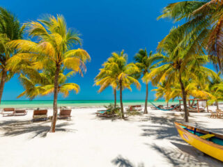 Why Now Is The Best Time To Enjoy This Idyllic Island Near Cancun (2)