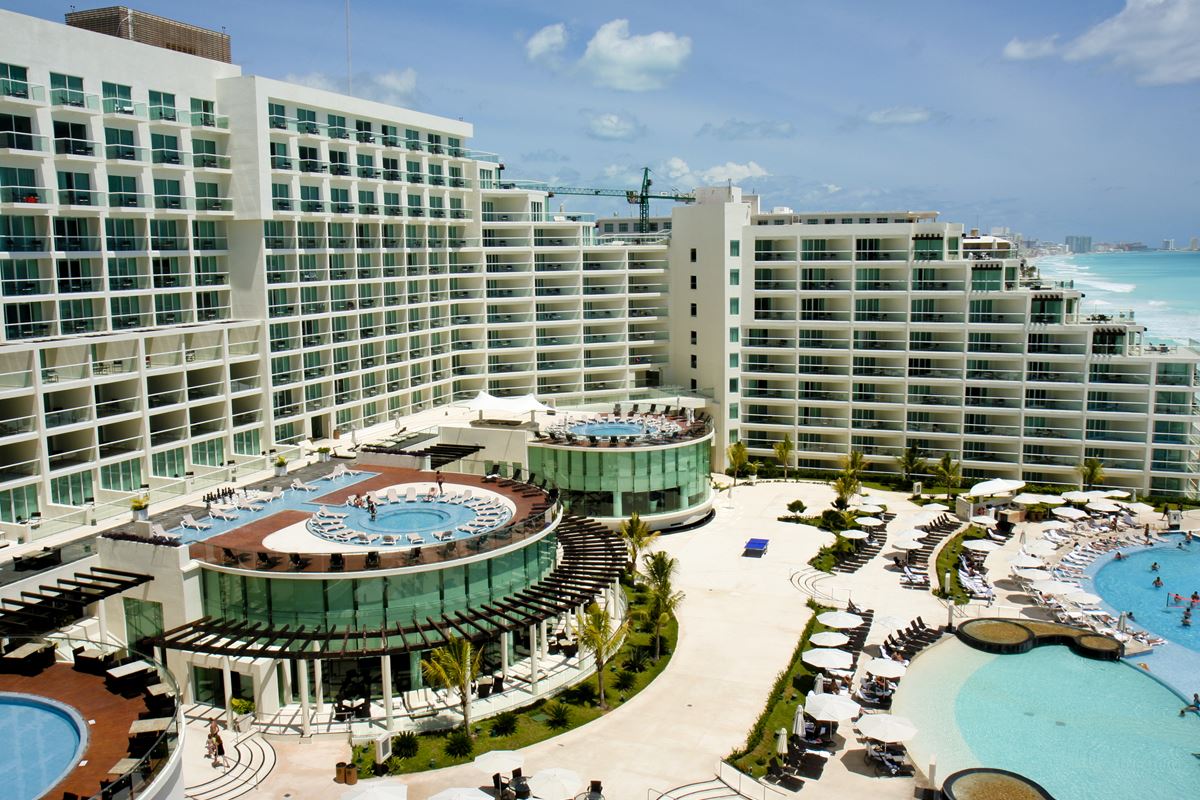 Aerial view of stunning Cancun resort