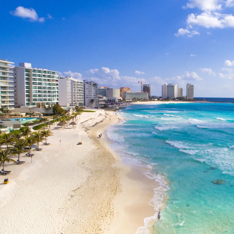 Beachfront Resorts in the Cancun Hotel Zone