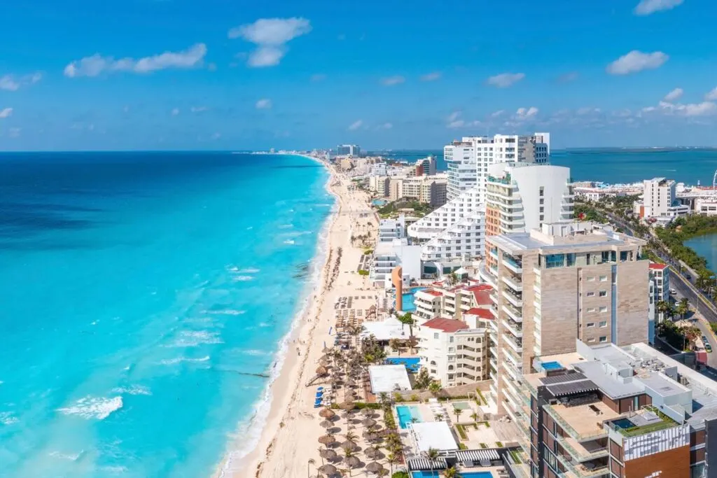Cancun Kicks Off 2024 With Hotels Almost Fully Booked