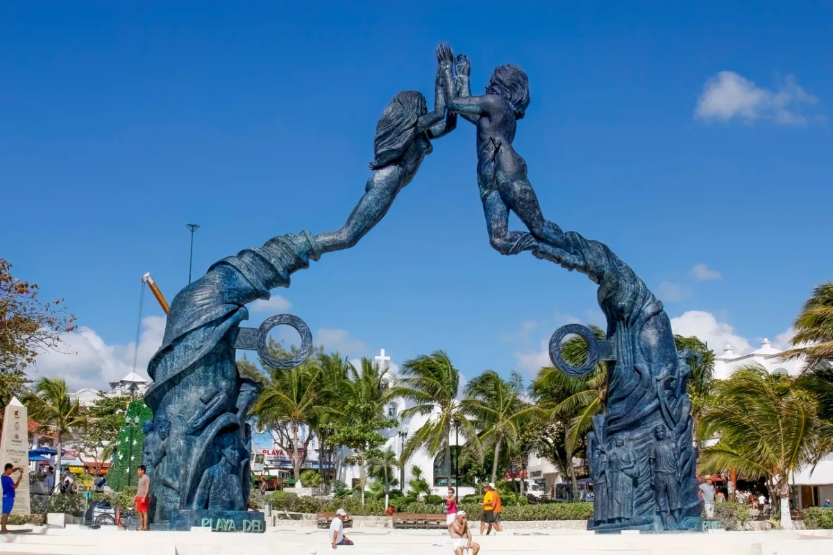 famous statue on playa del carmen beach