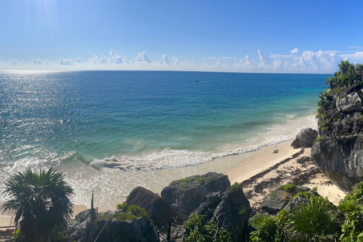 Tulum runins overlooking ocean